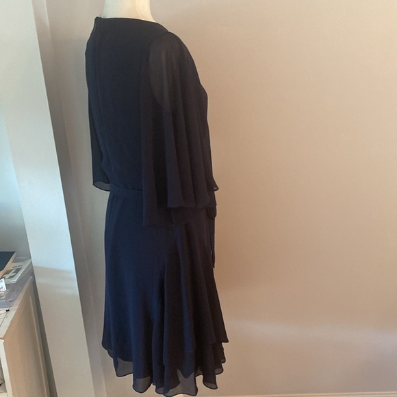 Lauren Ralph Lauren NWT  dress. - Picture 8 of 13